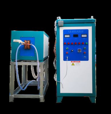 Bon prix Équipement de chauffage par induction 160kW avec fréquence de 15-30KHZ et protection contre la surchauffe pour le traitement des métaux à haute efficacité en ligne
